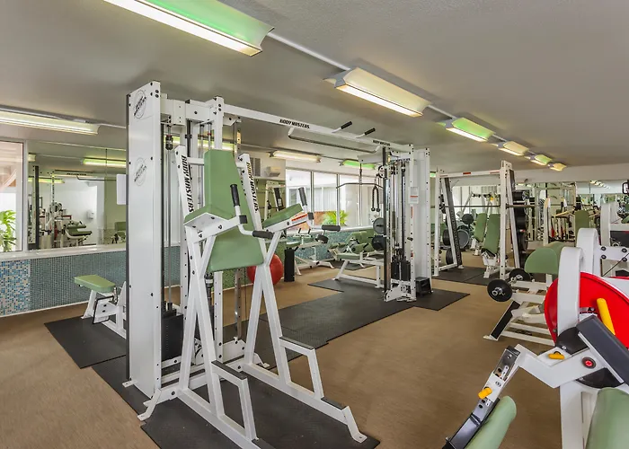 El Tropicano Riverwalk